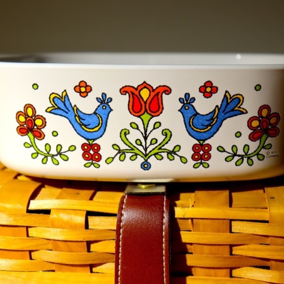 CORNINGWARE Country Festival Blue Birds Quart Pan - Picture 2 of 12